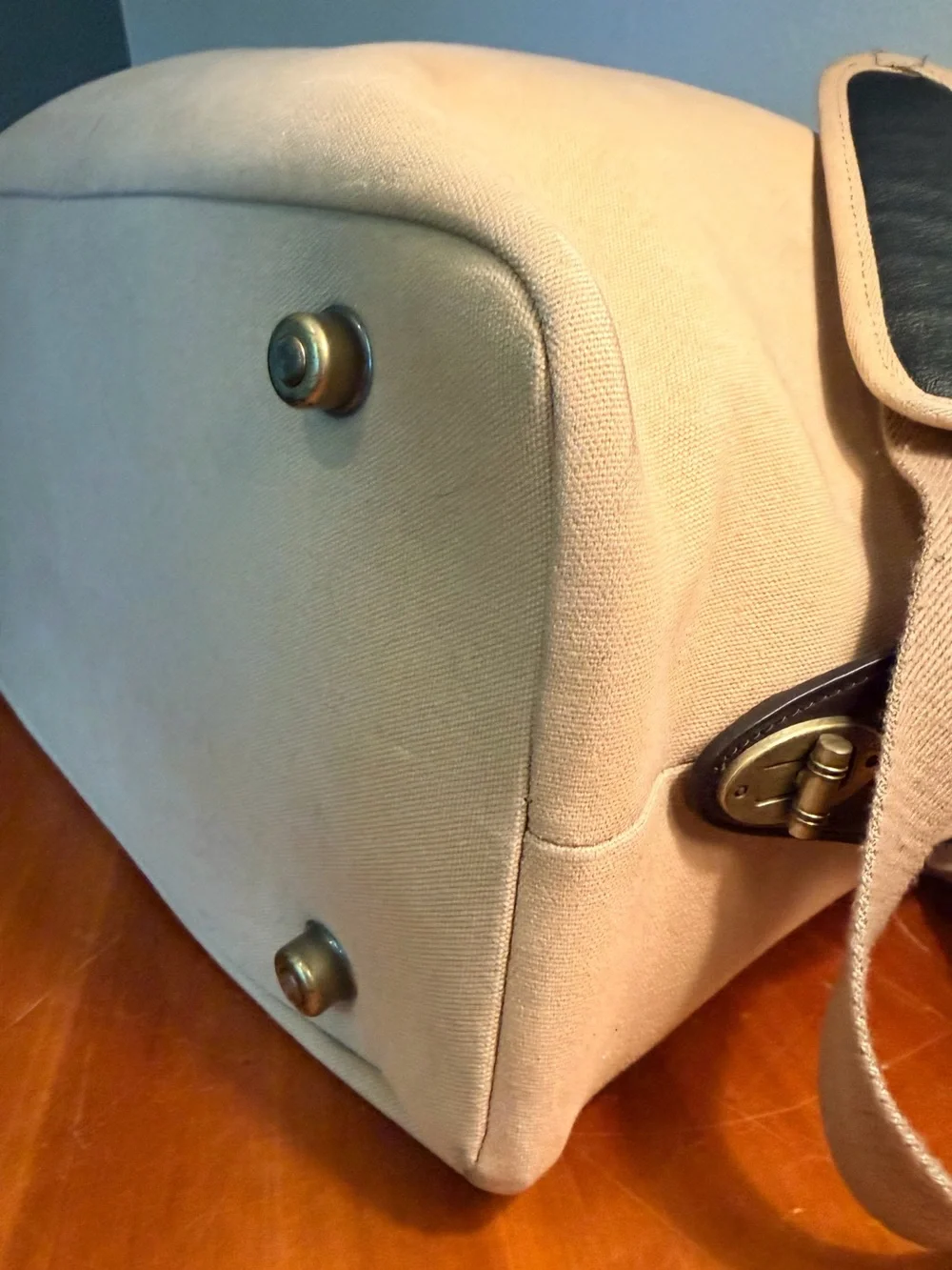 Tommy Bahama Paradise Weekender Duffle Canvas Bag w/ Leather Trim ✈️